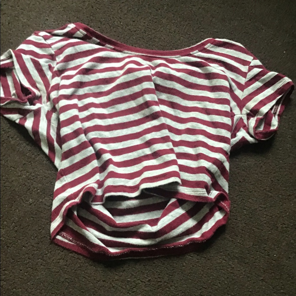 ‼️TRADE‼️ Cropped- red and grey make me a offer